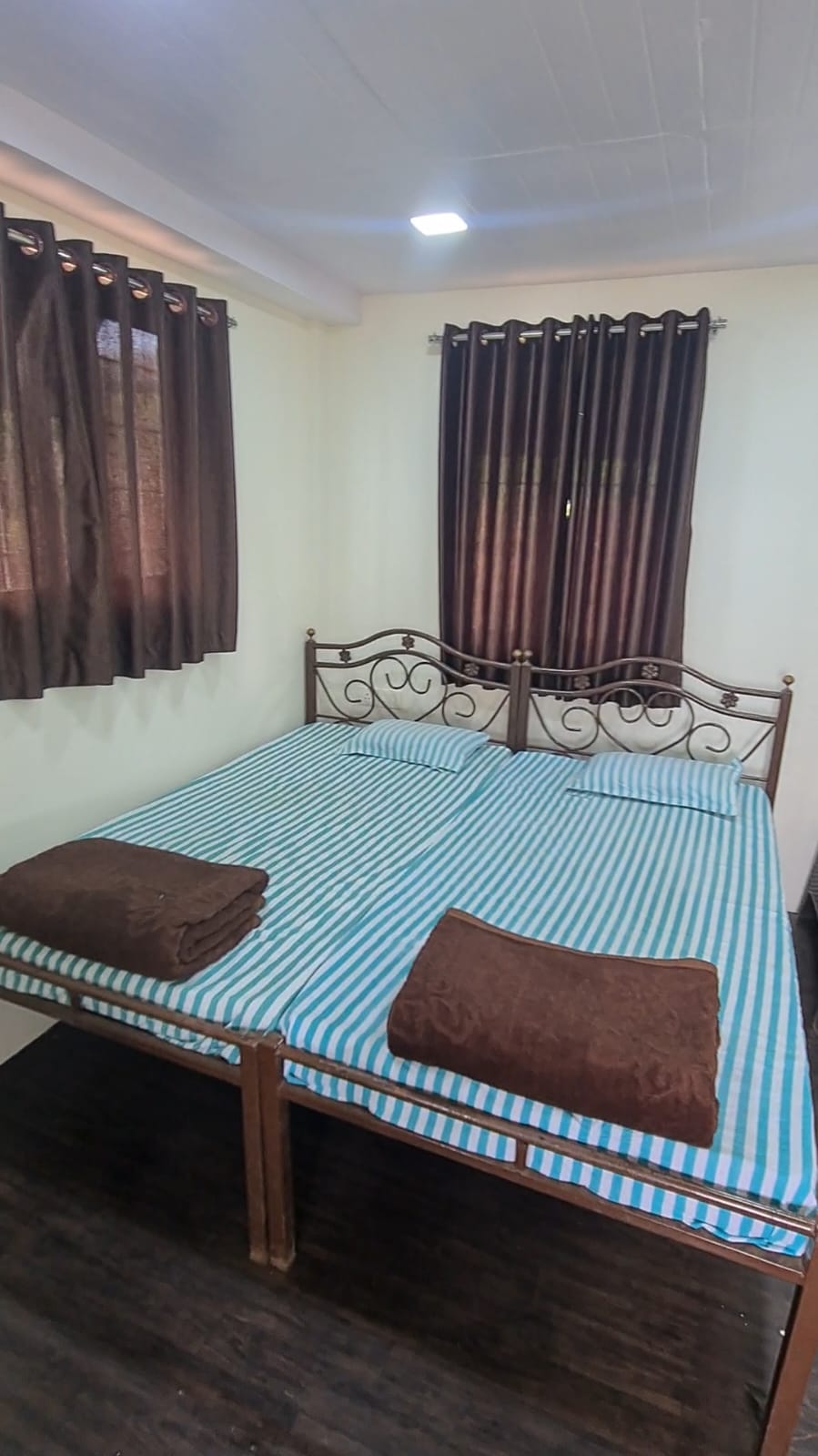 Premier Cabins
